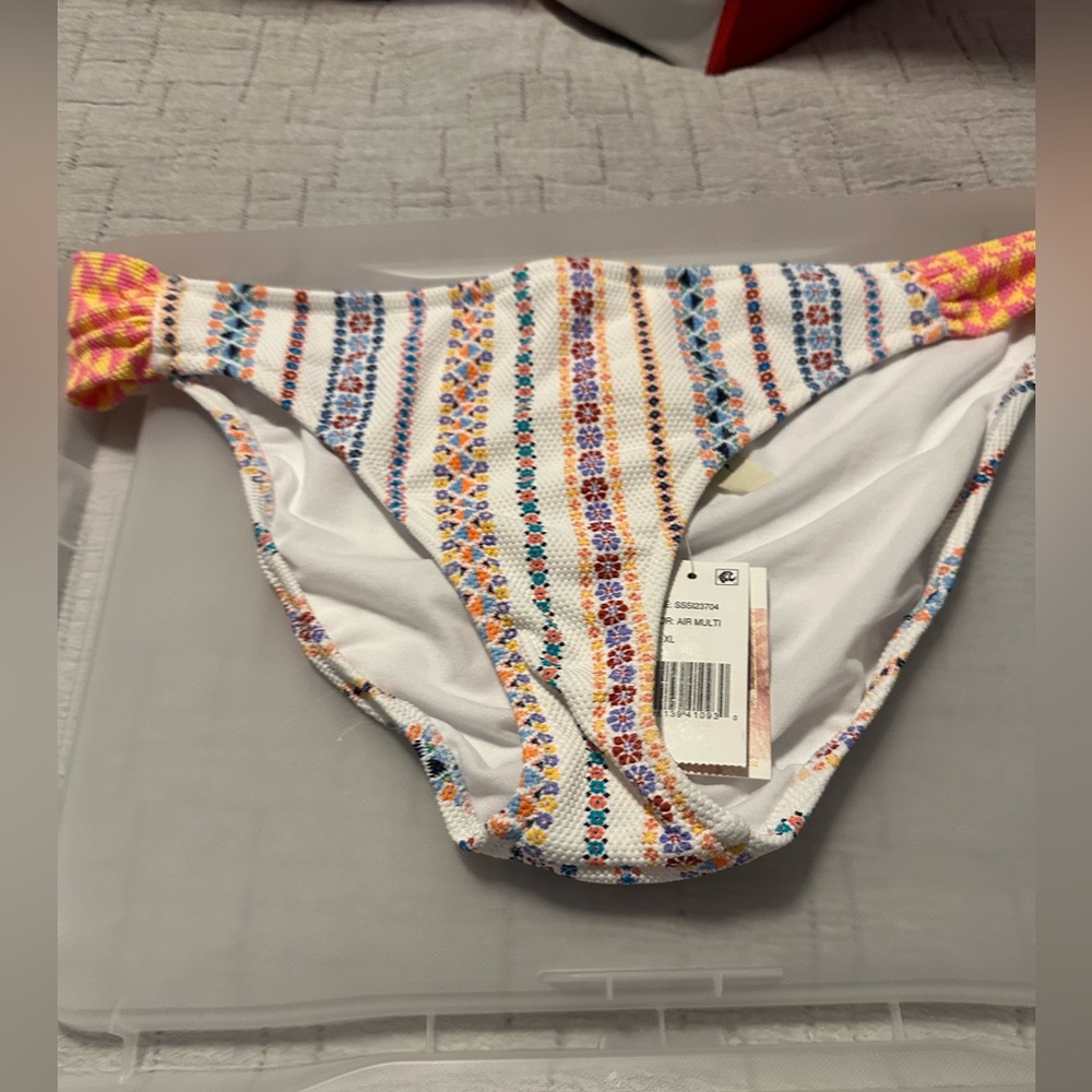 Jessica Simpson Bikini Bottom in Air Multi Size XL